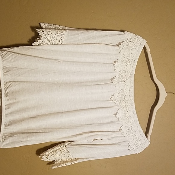 American Rag size small top - Picture 6 of 7